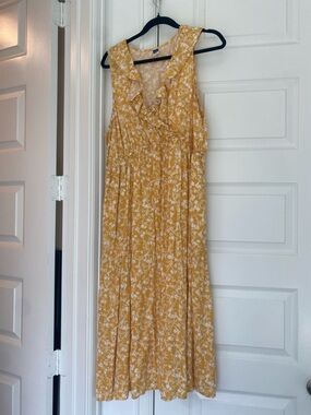 Maternity Yellow Floral Maxi Dress with Ruffle Detail